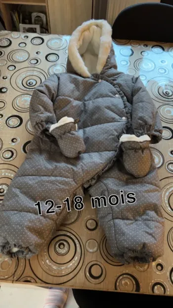 Combinaison  pilote tape à l’œil