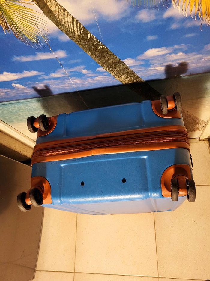 Valise - photo numéro 6