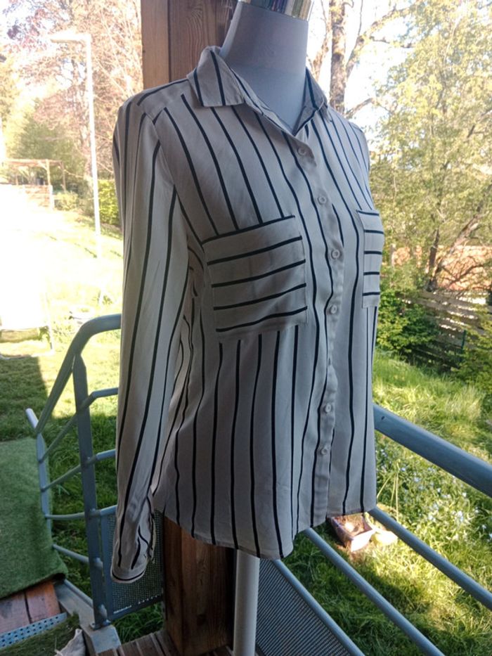 Chemise rayée - photo numéro 3