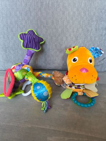 Lot de peluches Lamaze