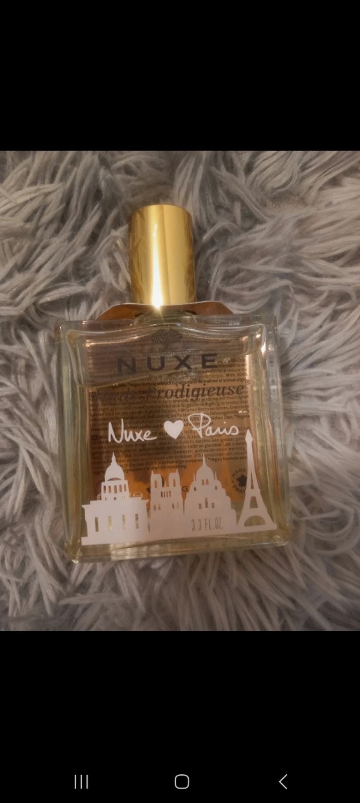 Huile nuxe