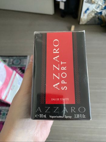 Eau de toilette neuve