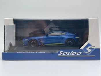 Aston Martin V12 Vantage 1/43 Solido