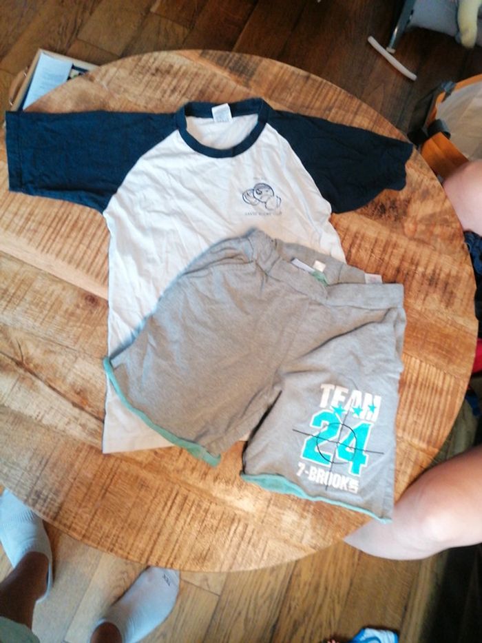 short et t-shirt à usage pyjama