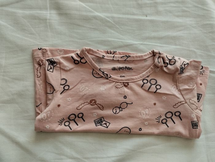 T-shirt Harry Potter taille 6 mois - photo numéro 2