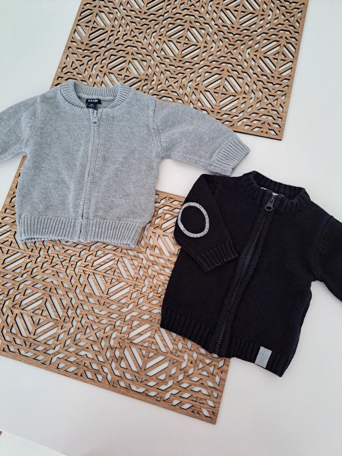 Gilets zippés kiabi kitchoun 1 mois