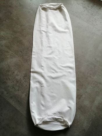 taie de traversin aux extrémités fermées blanche 116 x 38 cm Vintage