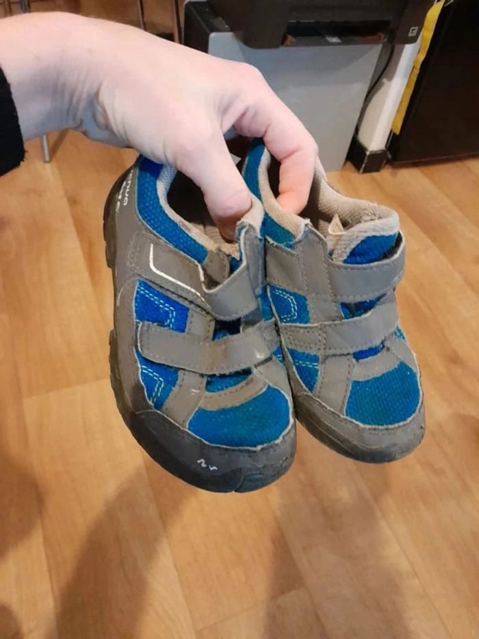 Chaussure 27