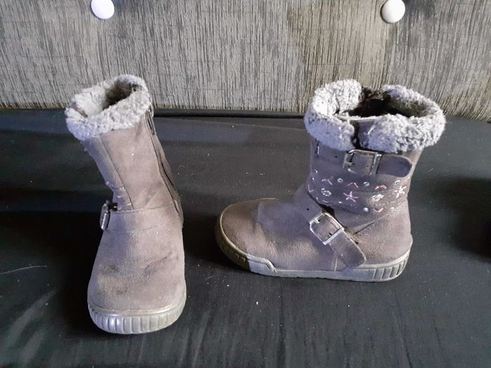 Chaussures fille pointure 23 - photo numéro 3