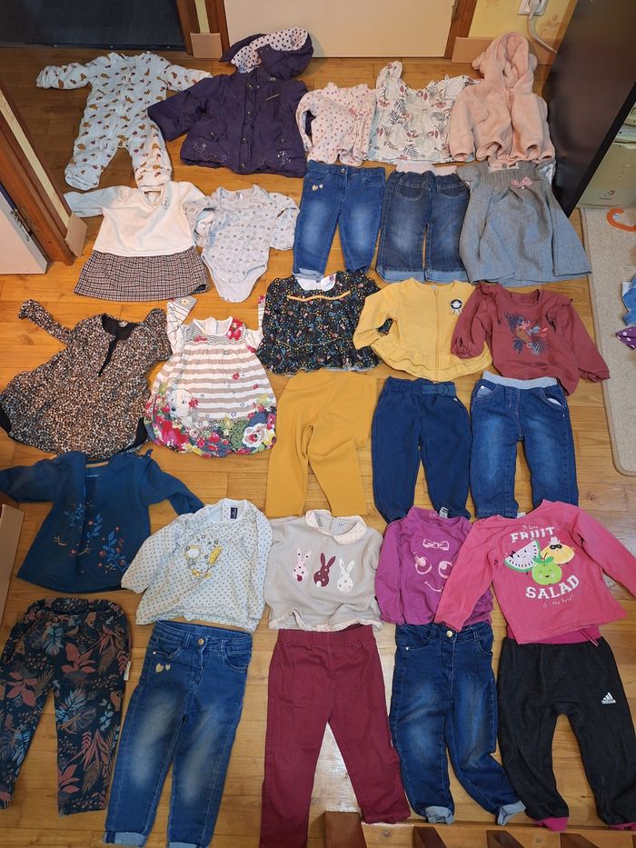 Lot vêtements fille 18 mois
