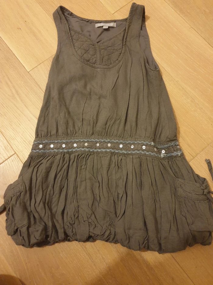 Robe verte kaki 6ans