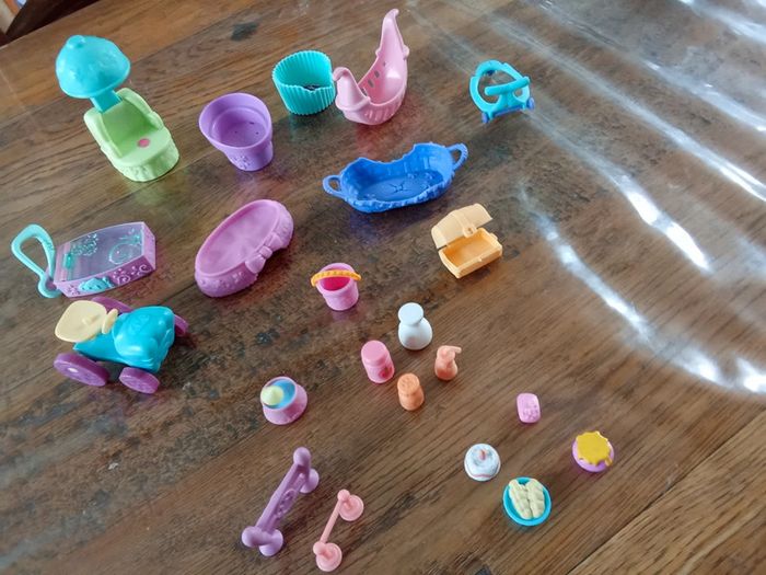 Lot accessoires petshop - photo numéro 2