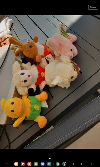 Chien à bascule peluches