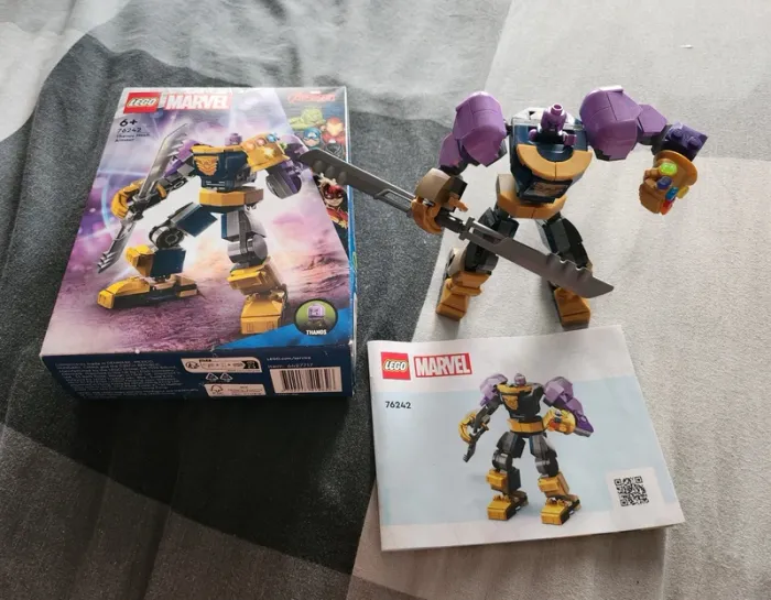 LEGO 76242 Marvel L’Armure Robot de Thanos, Figurine Avengers, Jouet de Construction