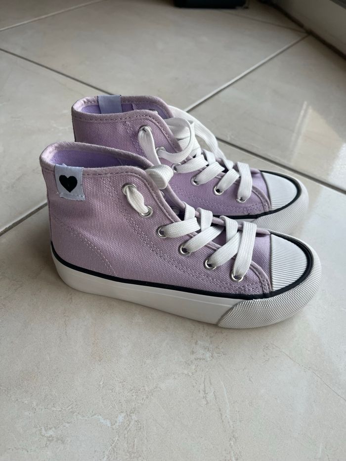 Baskets style converse neuve 29