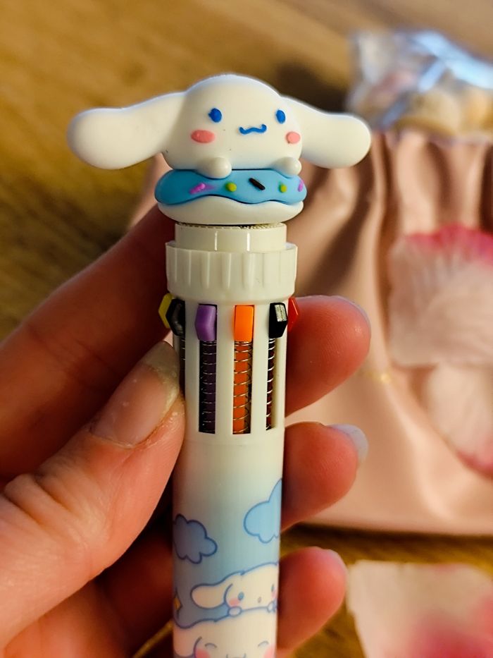 crayon 10 couleurs sanrio kawaii Cinamorole - photo numéro 4
