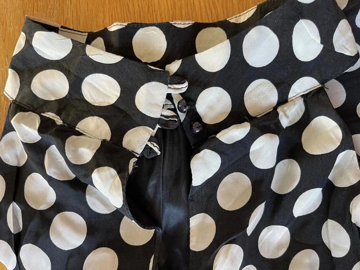 Robe satin noire / blanche à pois XL - photo numéro 2