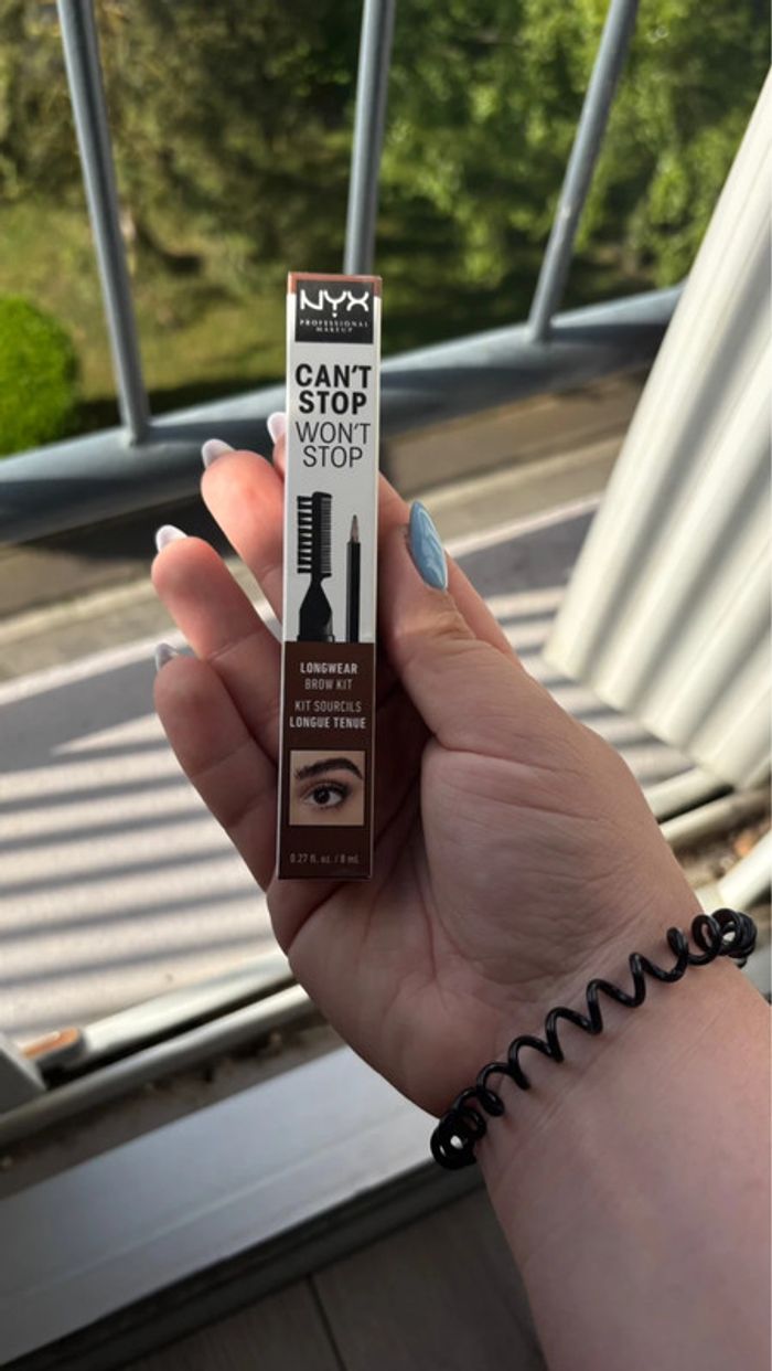 Kit sourcils longue tenue Nyx neuf