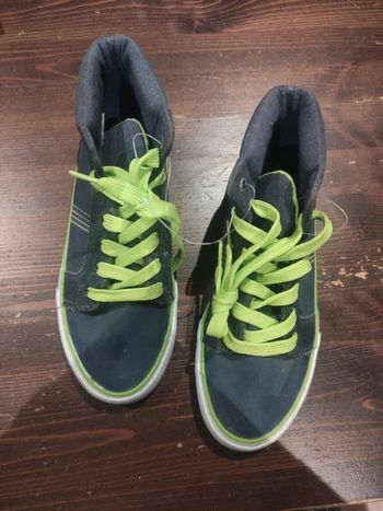 Chaussures tex pointure 34 neuves