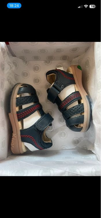 Sandales Kickers Platinium marine neuves – taille 20