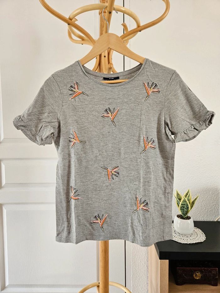 Tee-shirt gris taille 36 Kiabi