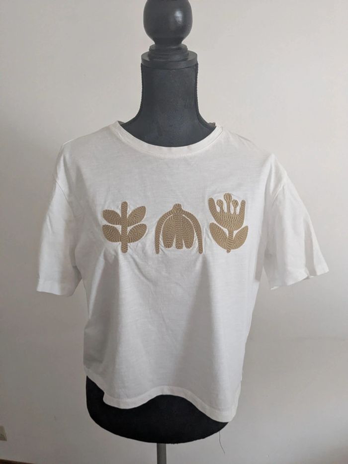 Tee shirt court blanc imprimé