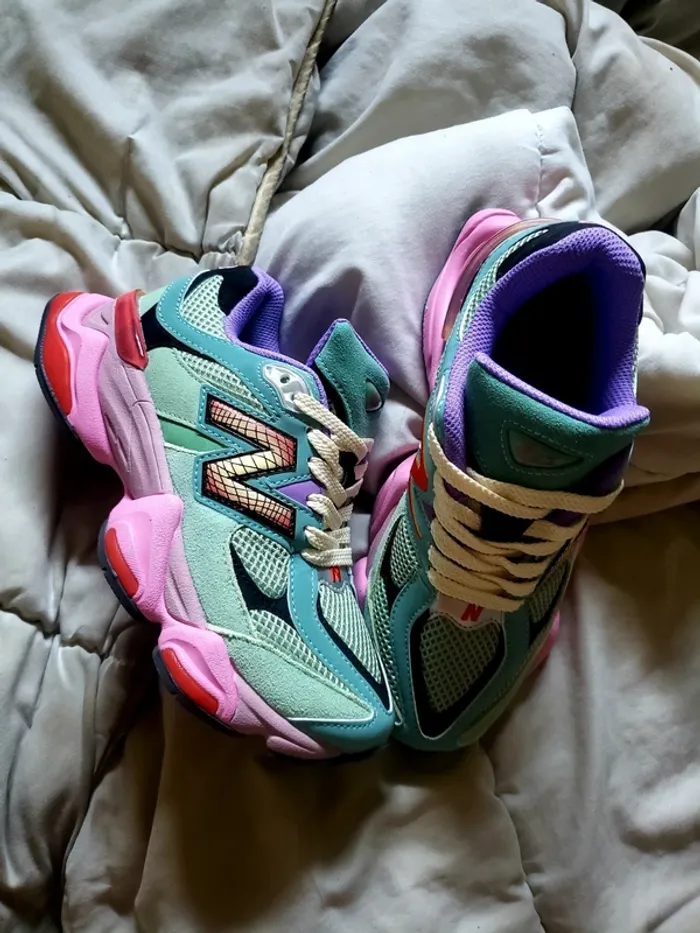 New Balance 9060 warped multi-color taille 37 neuf - photo numéro 3