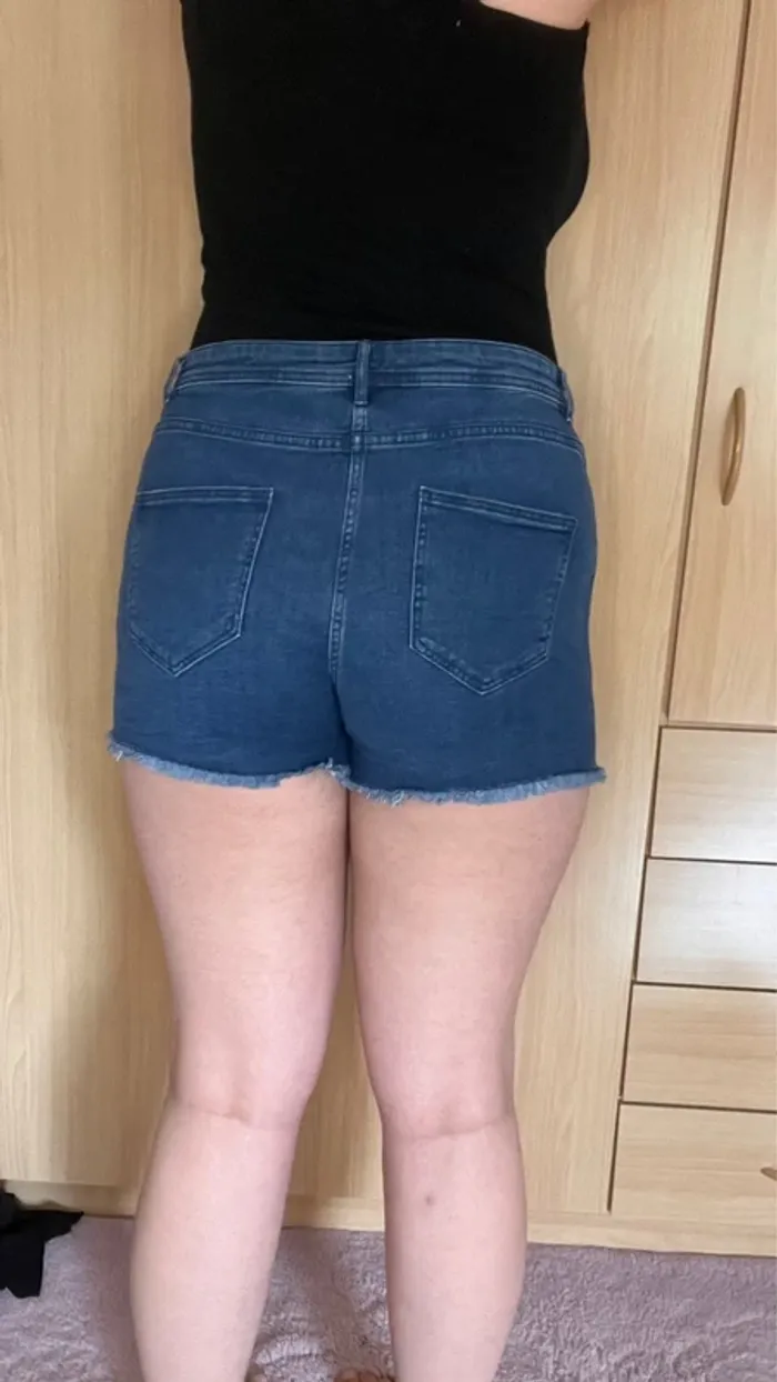 Short jean - photo numéro 3