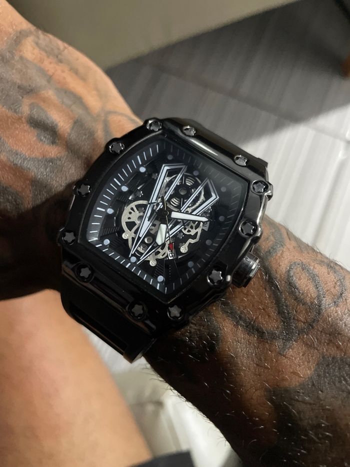 Montre magnifique haute de gamme - photo numéro 2
