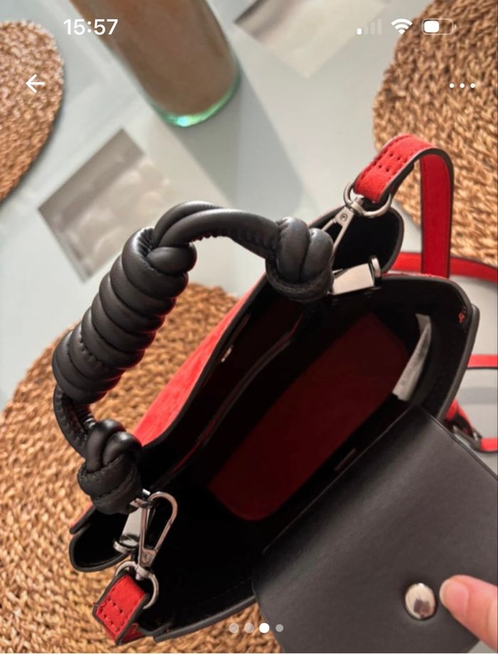 Sac seau suédine  rouge Parfois - photo numéro 2