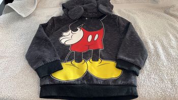 Sweet à capuche Mickey