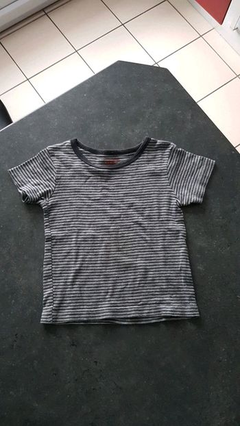 Maillot de corps garçon, 4-5 ans.