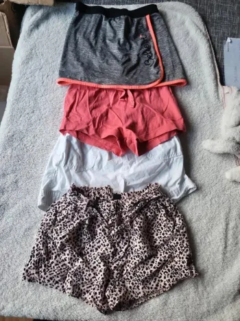 Lot de 4 shorts léger taille 6 ans