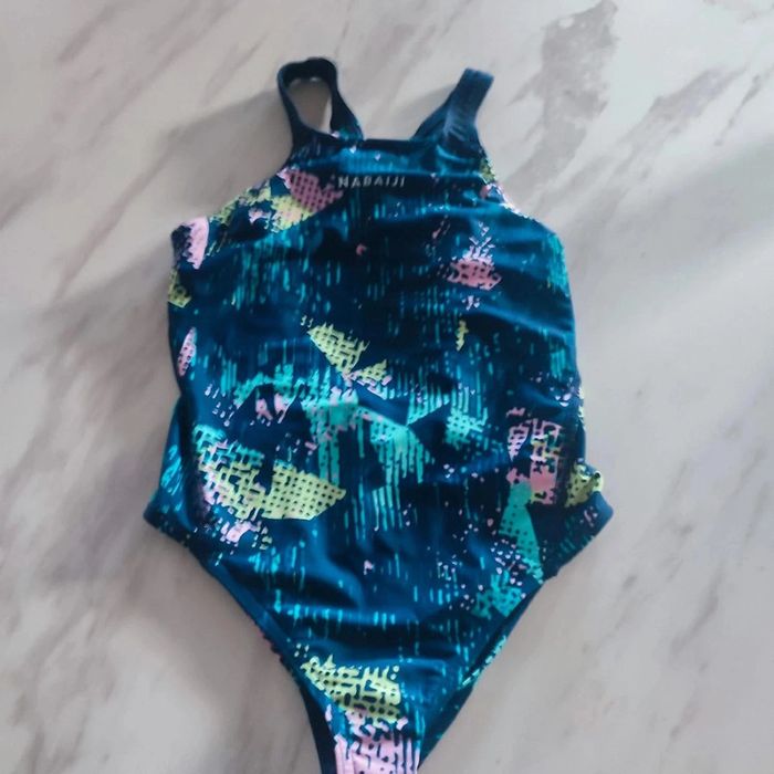 Très joli maillot de sport
