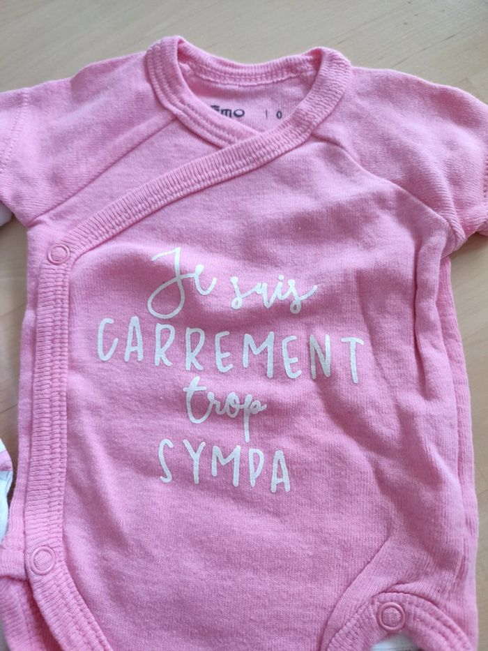 Lot de 3 bodies MC Gémo neuf - photo numéro 4