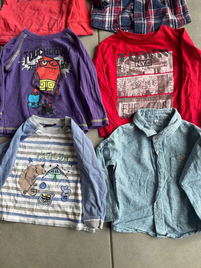 Lot t-shirt taille 24 mois - photo numéro 3