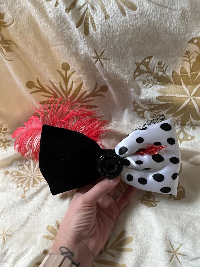 Pince/barrette pour cheveux Cruella Disneyland Paris
