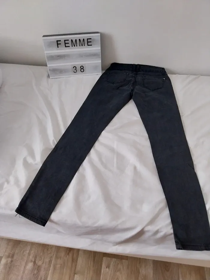 Jeans femme taille 40 Elegant’s deluxe - photo numéro 2