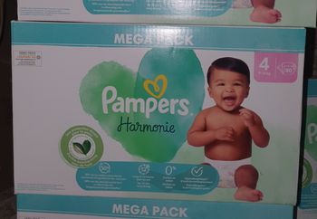 Couches pampers taille 4 harmonie 2 cartons