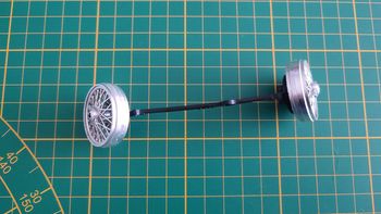 Axe avant jante + moyeu pièce miniature Bburago burago Jaguar SS100 1937 1/18 1/18e 1/18ème #C33