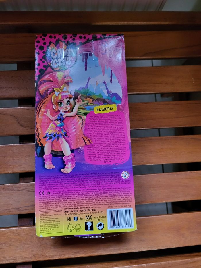 Poupée comme barbie " Flaire " - photo numéro 4