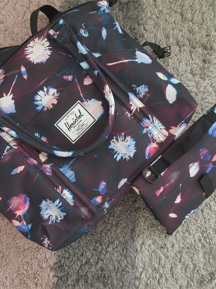 Sac et tapis a langer hertshel