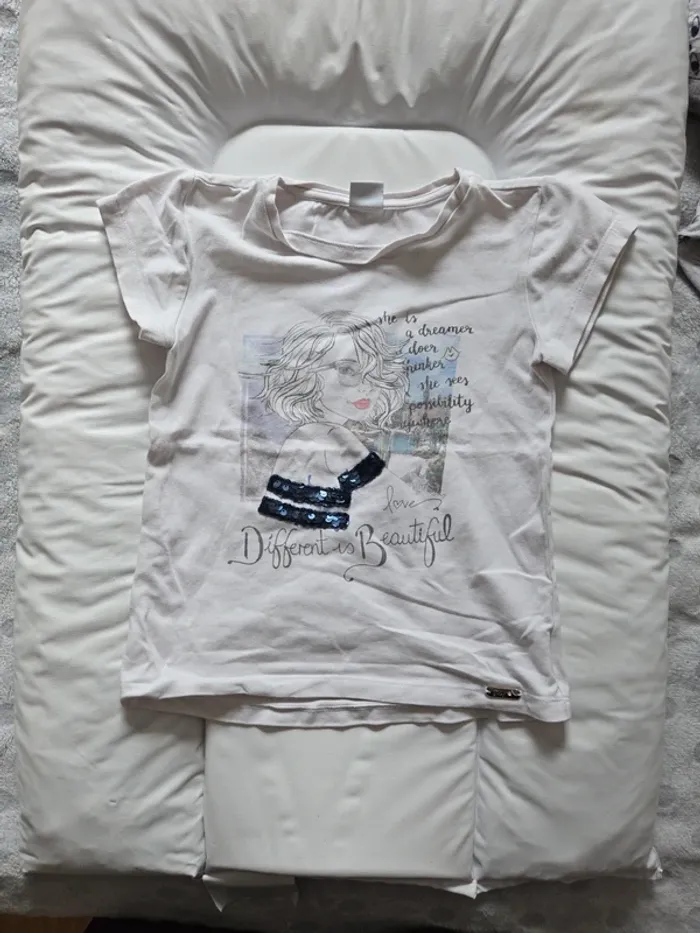 Tee shirt stripcomic taille 6 ans - photo numéro 2