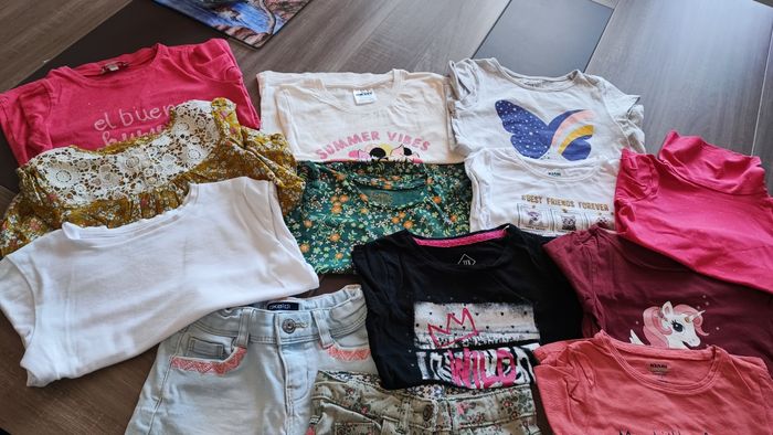 Lot de 14, vêtements fille 4 ans prix négociable 😉 - photo numéro 3