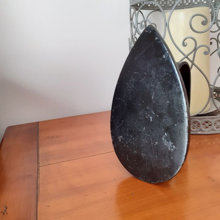 Ancien Fer à repasser SD en fonte *2 kg - photo numéro 7