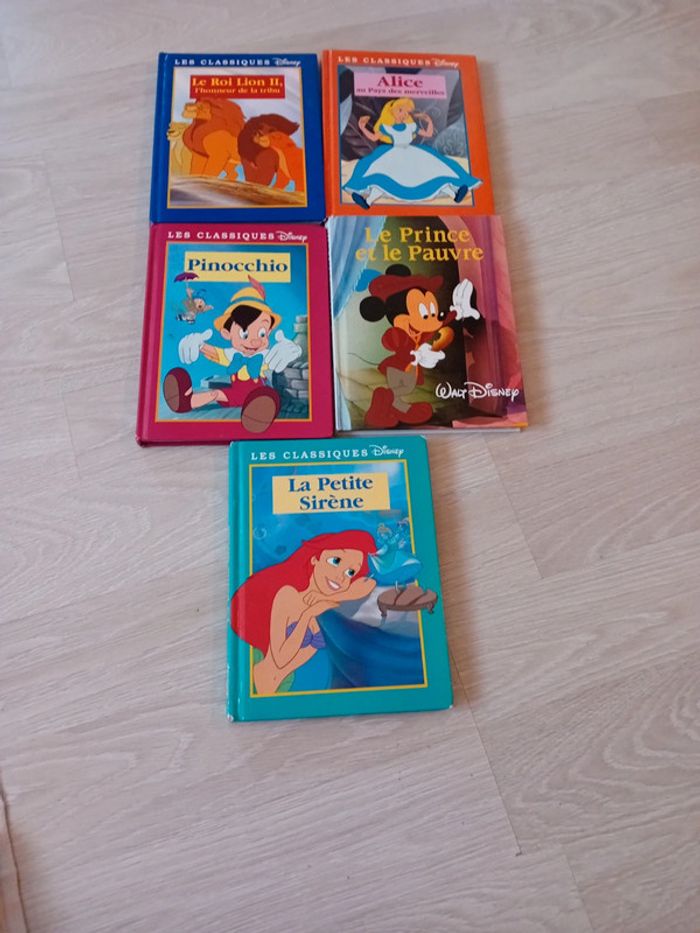 Lot livres classique Disney