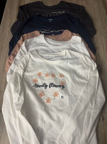 Lot 6 t shirt neufs 8 ans  