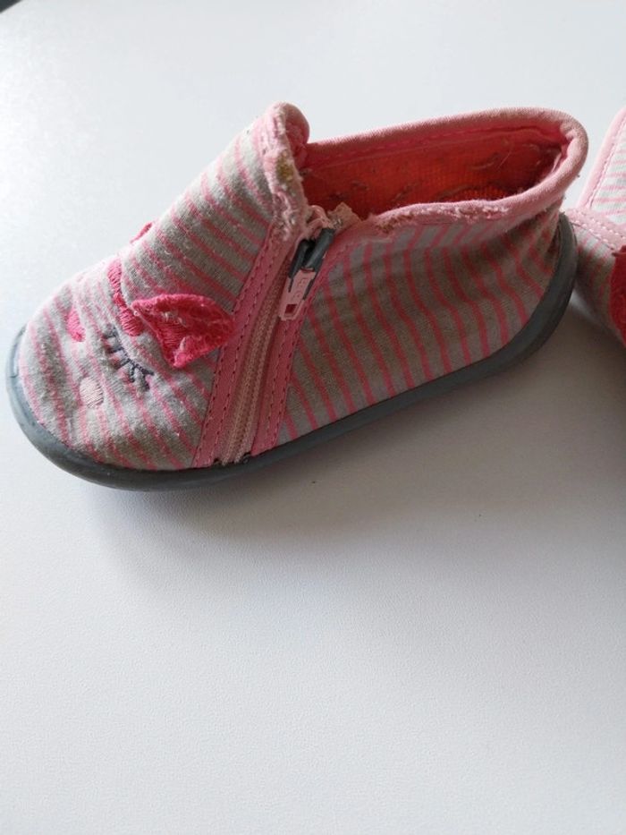 Chausson fille Taille 21 - photo numéro 4