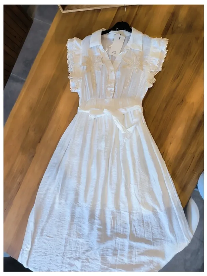 Robe longue d'été brodé blanc palmier m 38 - photo numéro 2