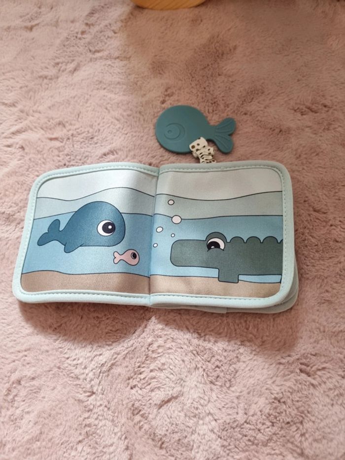 Livre de bain - photo numéro 2